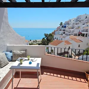 https://capistrano-playa-715.hotelsinnerja.org